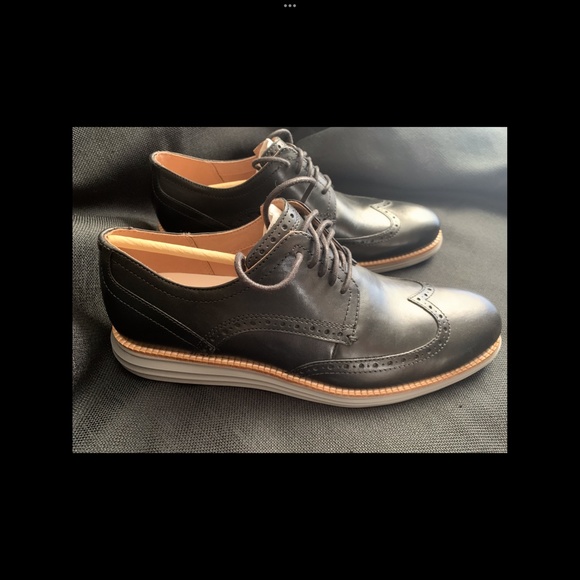 Cole Haan Original Grand Shortwing in Black/Ironstone color - Picture 2 of 5